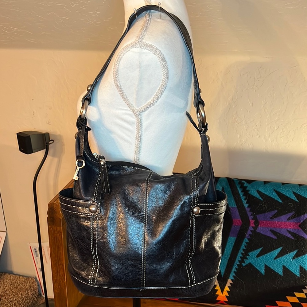 FOSSIL LEATHER BLACK SHOULDER BAG